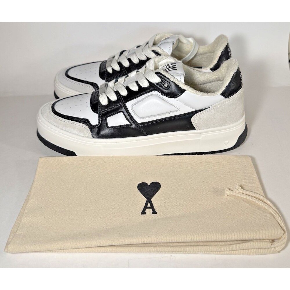 AMI PARIS -New Arcade Low Top Suede-Trim Leather Sneaker Black/White-EU 43 M10